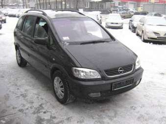 2001 Opel Zafira Pictures