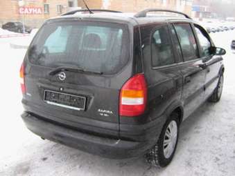 2001 Opel Zafira Pictures