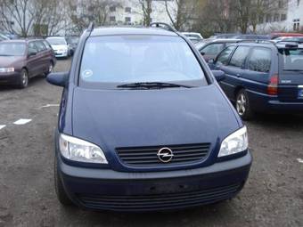 2001 Opel Zafira Photos