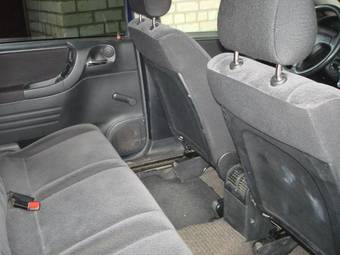 2001 Opel Zafira Photos