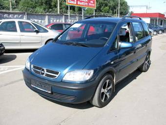 2001 Opel Zafira Photos