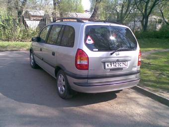 2001 Opel Zafira Photos