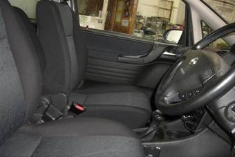 2001 Opel Zafira Pictures