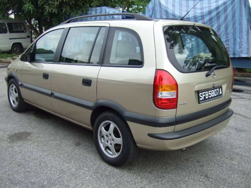 2002 Opel Zafira