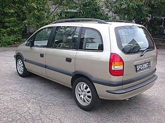 2002 Opel Zafira Pictures