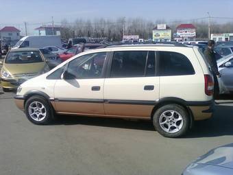 2002 Opel Zafira