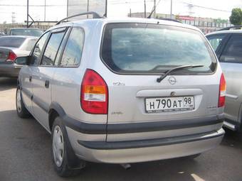 2002 Opel Zafira Pictures