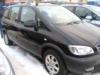 2004 Zafira