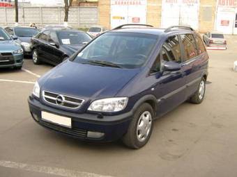 2004 Opel Zafira Pictures