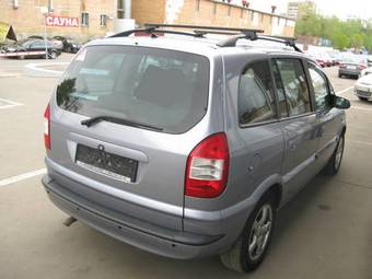 2004 Opel Zafira Pictures