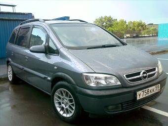 2004 Opel Zafira