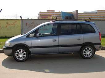 2005 Zafira