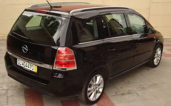 2006 Opel Zafira Pics