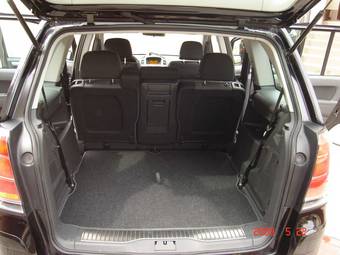2006 Opel Zafira Photos