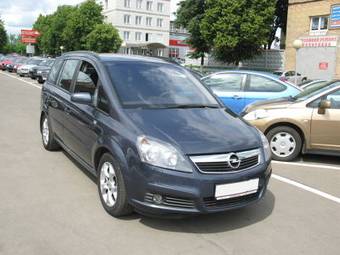 2006 Opel Zafira Pictures