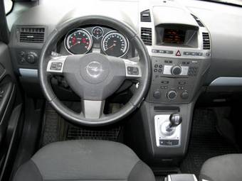 2006 Opel Zafira Pictures