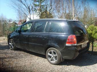 2006 Opel Zafira Pictures