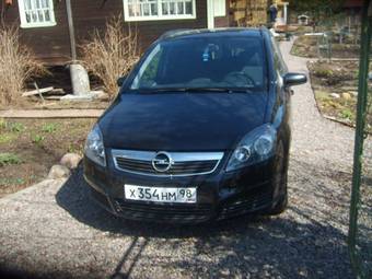 2006 Opel Zafira Pics