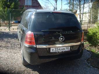 2006 Opel Zafira Pictures