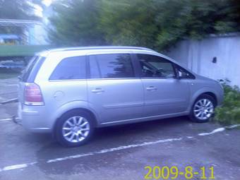 2006 Opel Zafira Photos