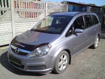 2006 Opel Zafira Photos