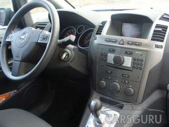 2007 Opel Zafira Photos