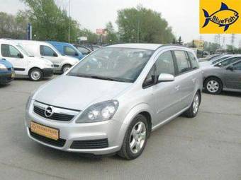 2007 Opel Zafira Pics