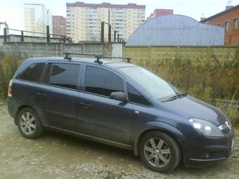 2007 Opel Zafira Photos
