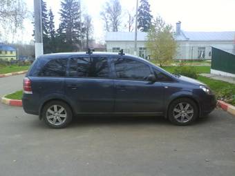 2007 Opel Zafira Pictures