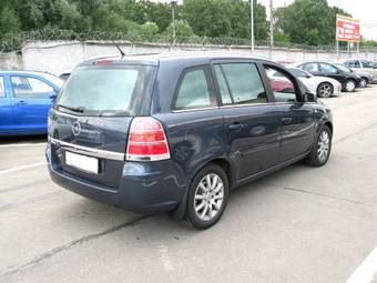 2007 Opel Zafira Pics