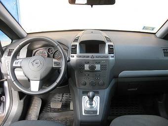 2007 Opel Zafira Photos