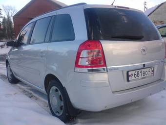 2008 Opel Zafira Pictures