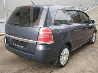 2008 Opel Zafira Pictures