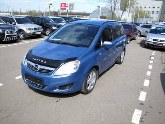 2008 Opel Zafira Photos