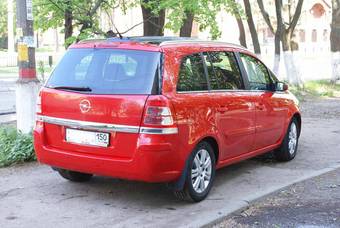 2008 Opel Zafira Photos