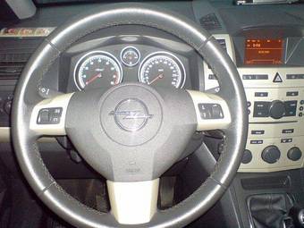 2008 Opel Zafira Wallpapers