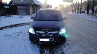 2009 Opel Zafira Pictures