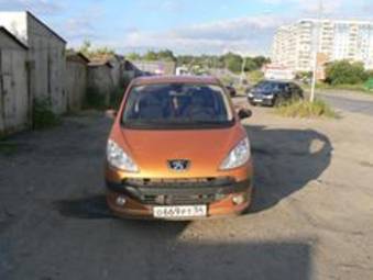 2006 Peugeot 1007 Photos