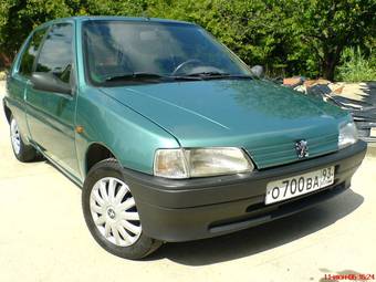 1993 Peugeot 106 Pictures