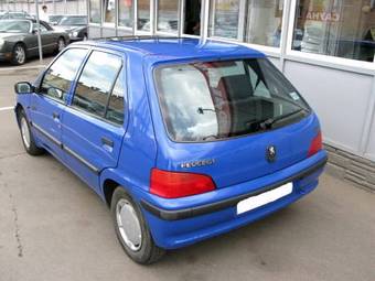 1998 Peugeot 106 Images