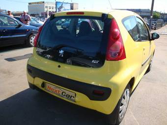 2007 Peugeot 107 Pictures