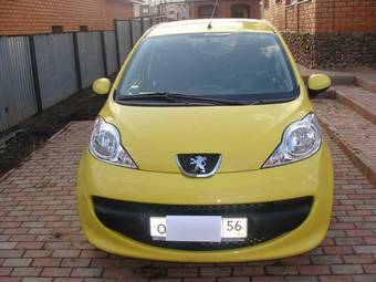 2008 Peugeot 107 Pictures