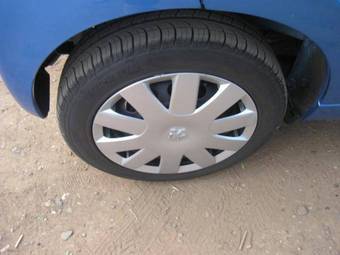 2008 Peugeot 107 Photos
