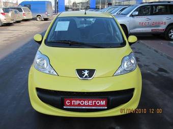 2008 Peugeot 107 Pics