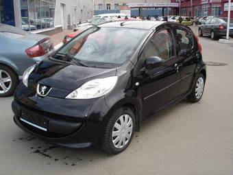 2008 Peugeot 107 Pictures