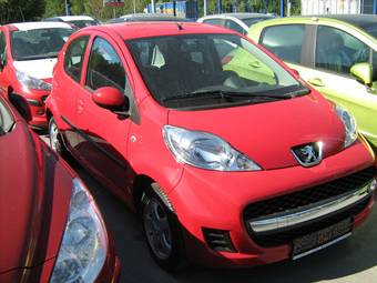 2009 Peugeot 107 Pictures