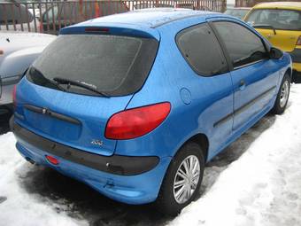 1999 Peugeot 206 Pictures