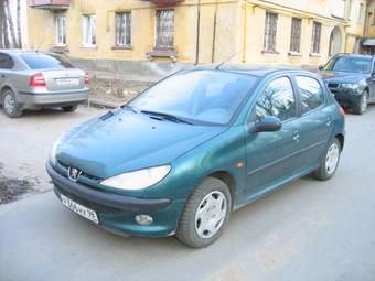 1999 Peugeot 206 Pictures