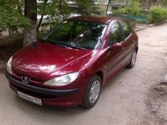 1999 Peugeot 206 Pictures