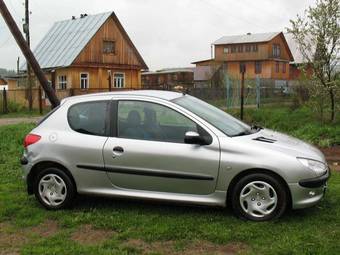 1999 Peugeot 206 Photos